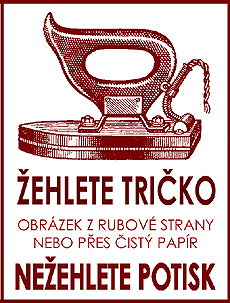 černé triko žehlení